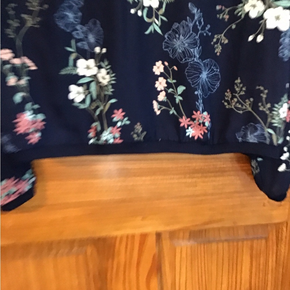 Floral Women's Jacket  New with tags size extra large Maurices- Navy - Picture 11 of 12